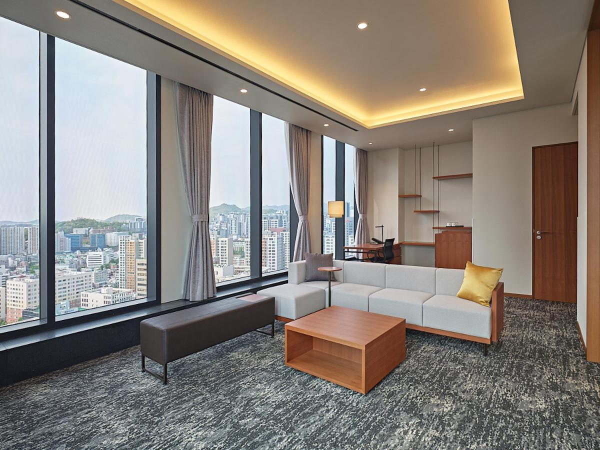 Roynet Hotel Seoul Mapo מראה חיצוני תמונה